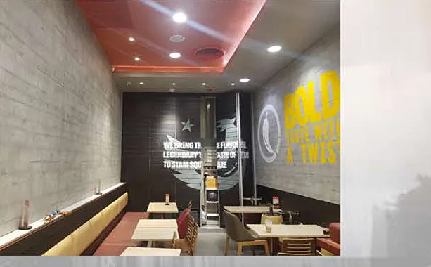 ตกแต่งภายในร้าน Texas Chicken อาคารสยามกิต — รูปที่ 4